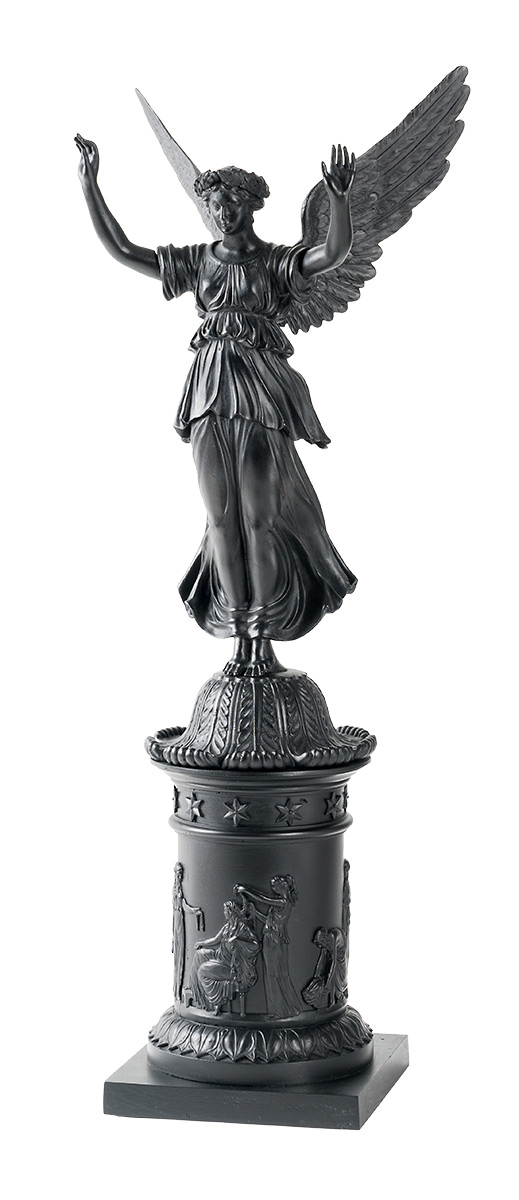Viktoria-Statuette (vierarmiger Leuchter, unvollständig)